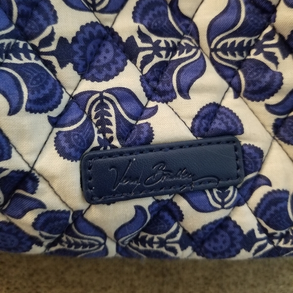 GUC Vera Bradley backpack - Picture 2 of 4